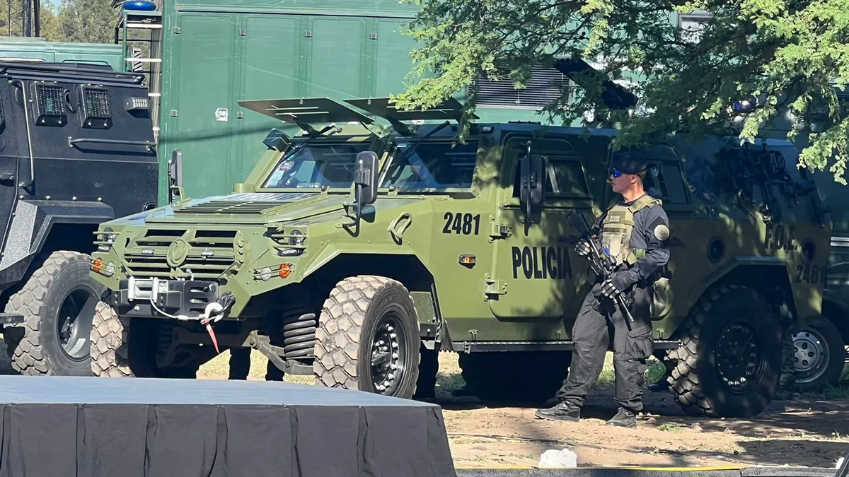 Gendarmer A Lleg A Rosario Y Transitan Por Los Barrios