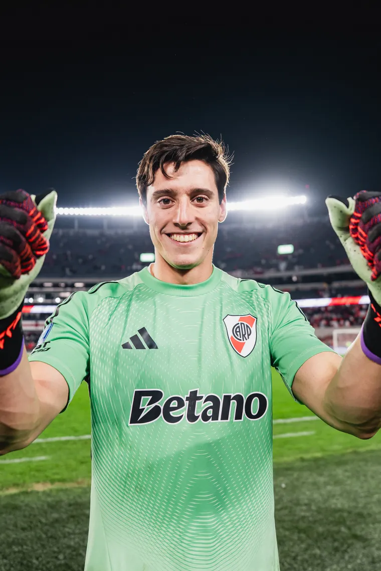 Santiago Beltrán sería convocado a la Selección argentina para ser el cuarto arquero en los amistosos previos al Mundial 2026.