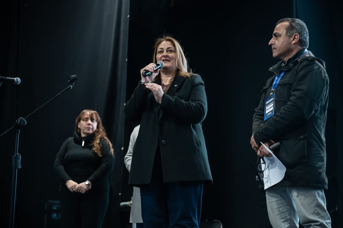 Ministra de salud de la provincia.
