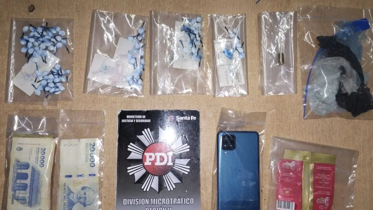 Allanamiento en Rafaela donde se detuvo a una mujer por microtráfico de drogas.