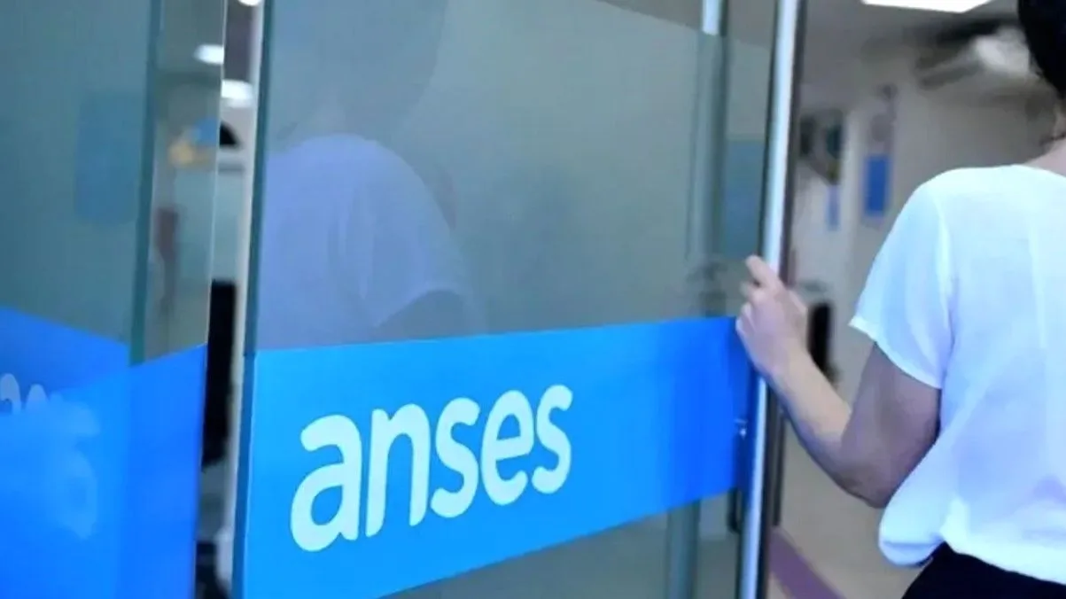 Anses inicia el pago de la prestación por desempleo de junio. Foto: Télam