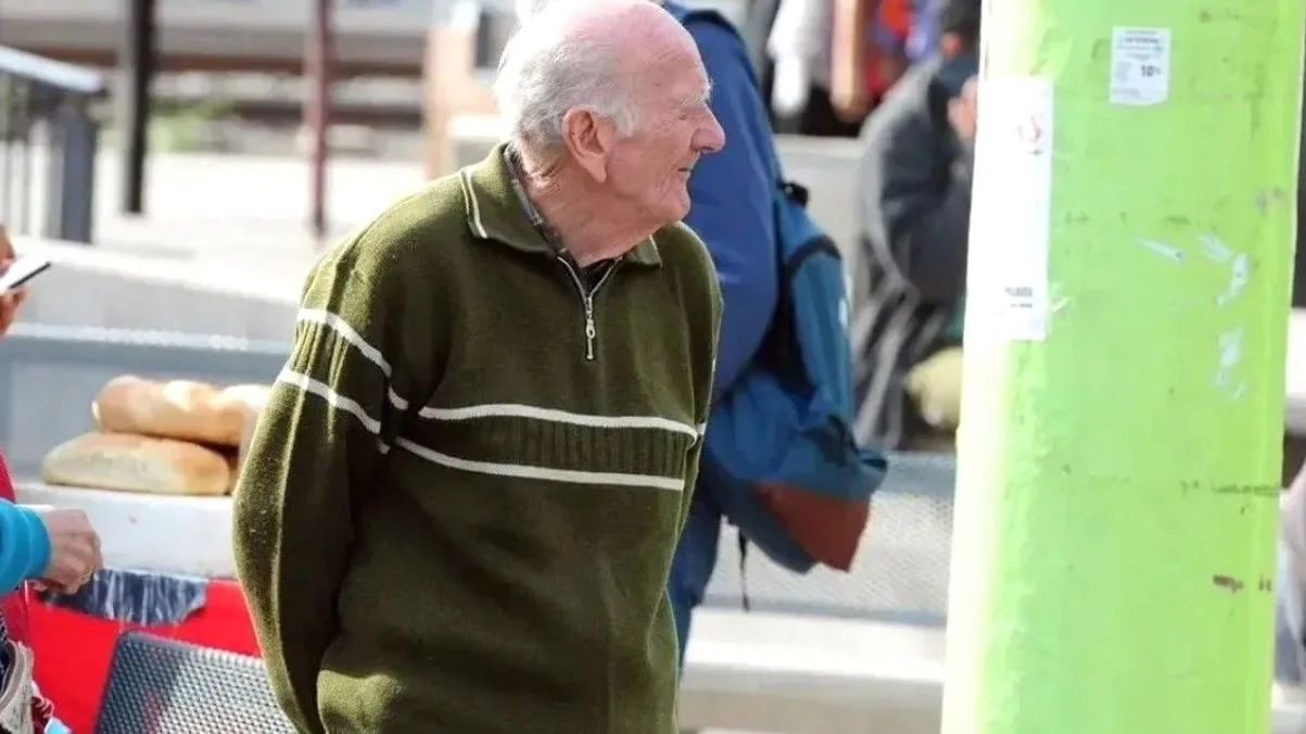Las pensiones no contributivas recibirán en junio un incremento por movilidad, el medio aguinaldo y los adicionales que mantiene vigente Anses. ALF PONCE MERCAD