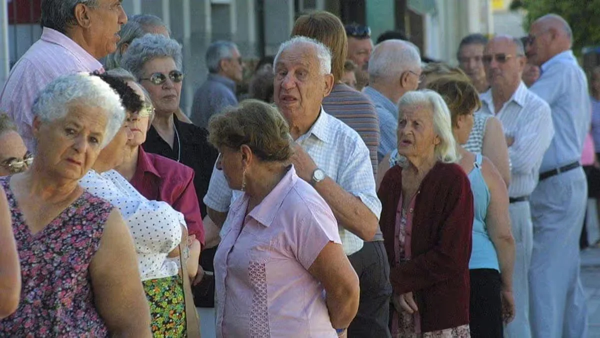 La jubilación mínima pasará a $435.748,51 a partir de octubre, según la nueva resolución de ANSES.