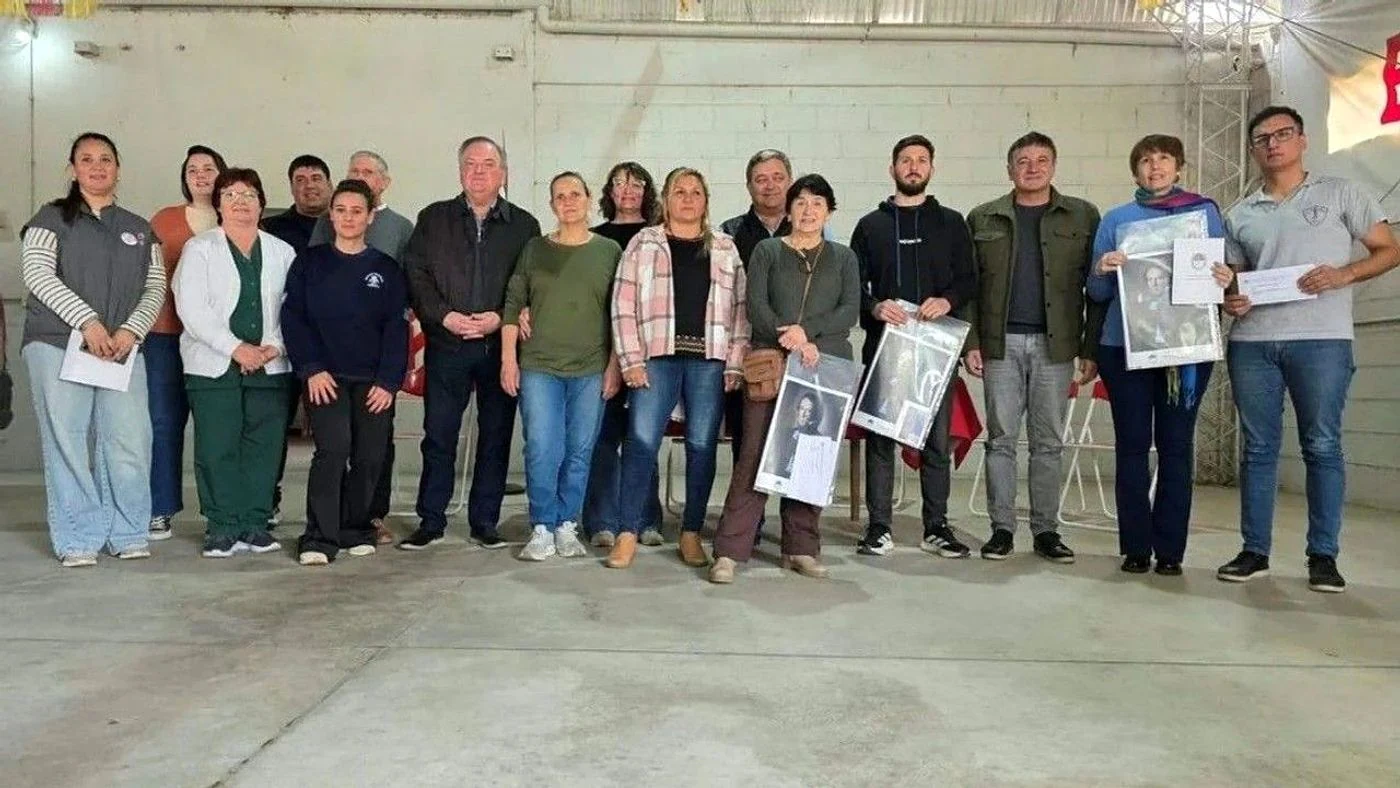 Imagen ilustrativa de la noticia: Arrufó: $11 millones en aportes y techo nuevo para Bomberos (Región)