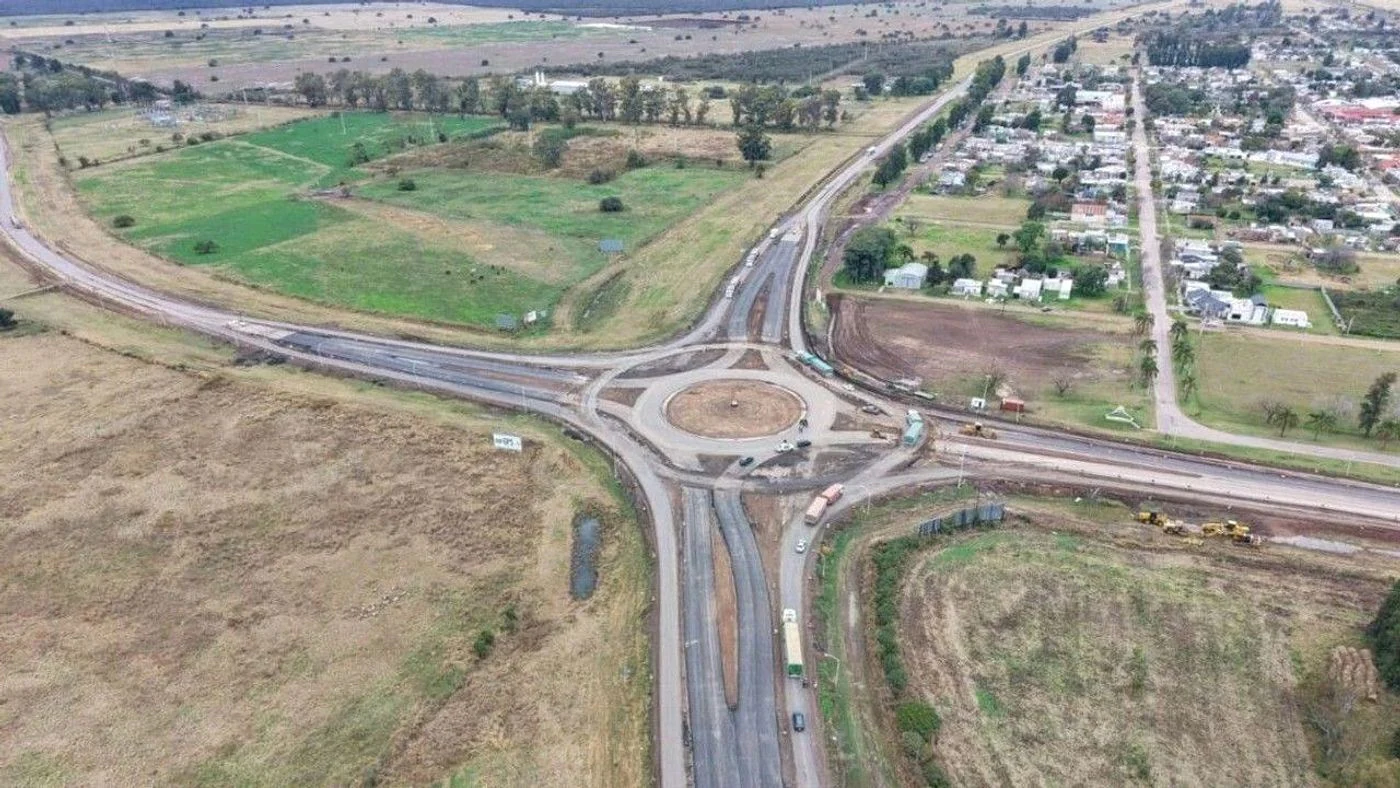 Imagen ilustrativa de la noticia: Avanza la obra clave en Arrufó: supervisan etapa final (Región)