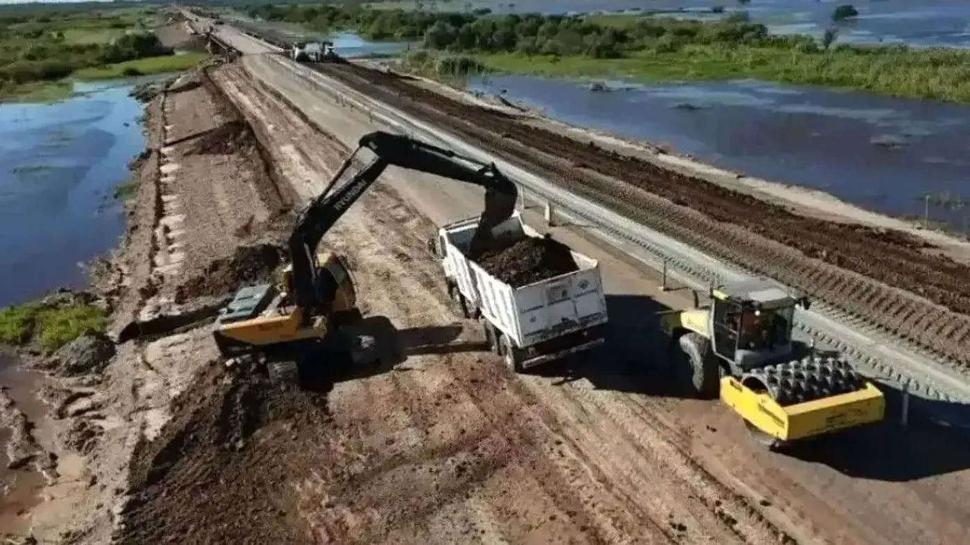 Obras en el puente sobre el Río Salado en la Ruta 39, Santa Fe.