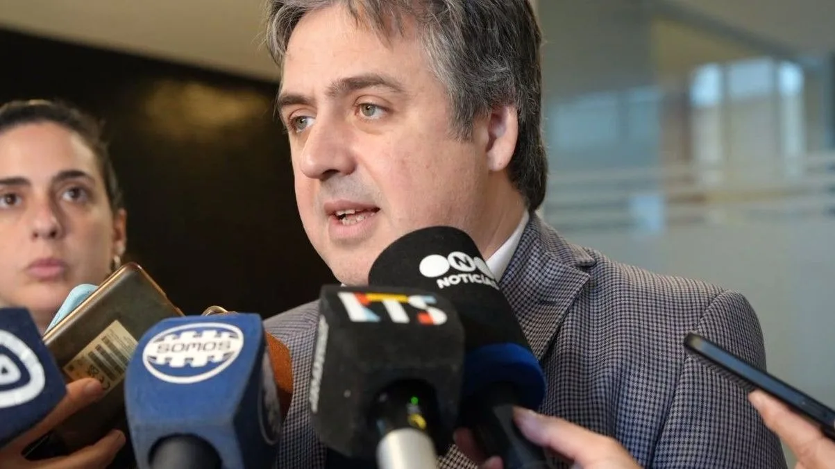 Pablo Cococcioni en la apertura del primer juicio por jurados en Rosario.