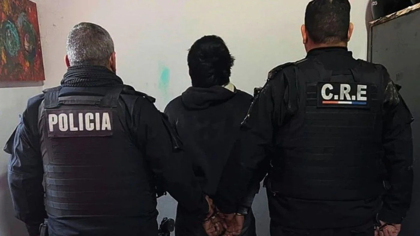 Aprehenden joven por robo en La Paz 700