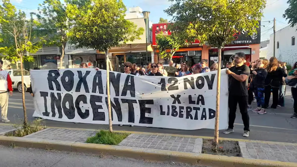 Familiares y amigos de Roxana Ortega realizaron una marcha para pedir que se haga justicia. (Foto: gentileza Facundo Bonavitta).