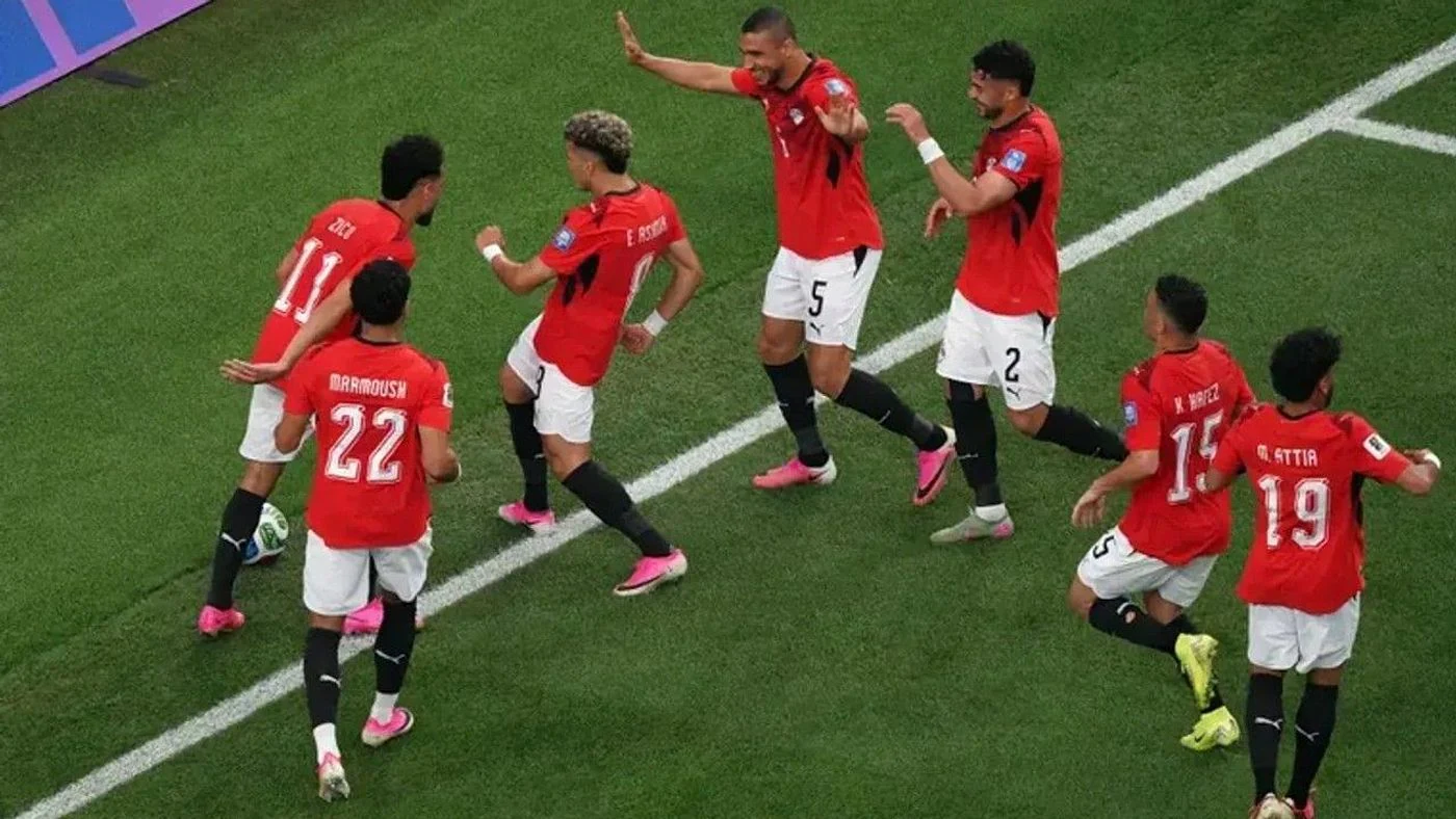Egipto igualó 1 a 1 ante Australia y terminó avanzando por penales.