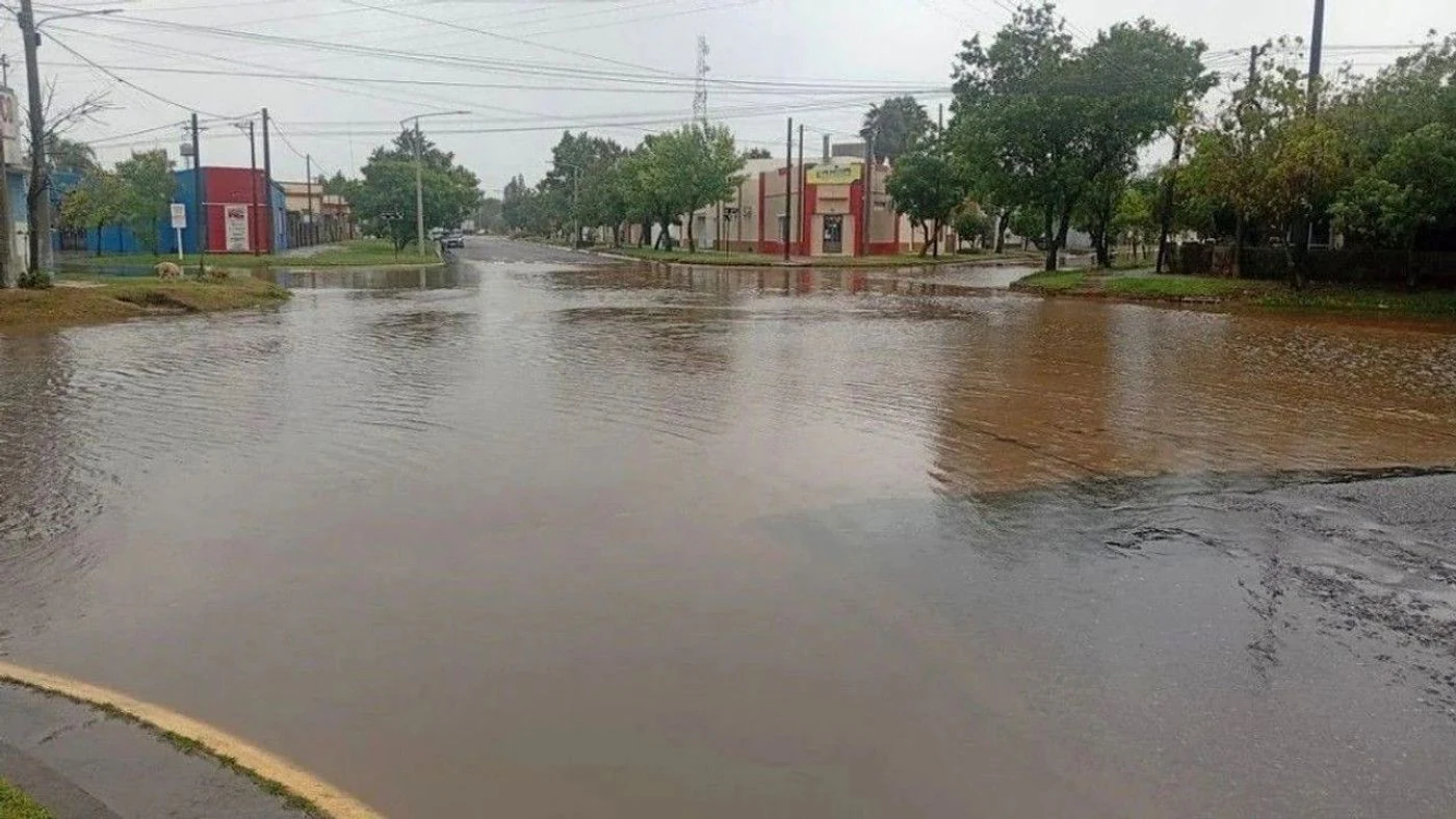 Esquina de Juan B Justo y Pueyrredón intersección con Bv Mariano Moreno.