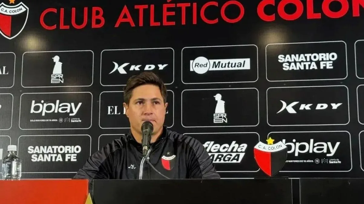 Ezequiel Medrán lamentó en conferencia de prensa que Colón no haya podido sumar de a tres ante Mitre.
