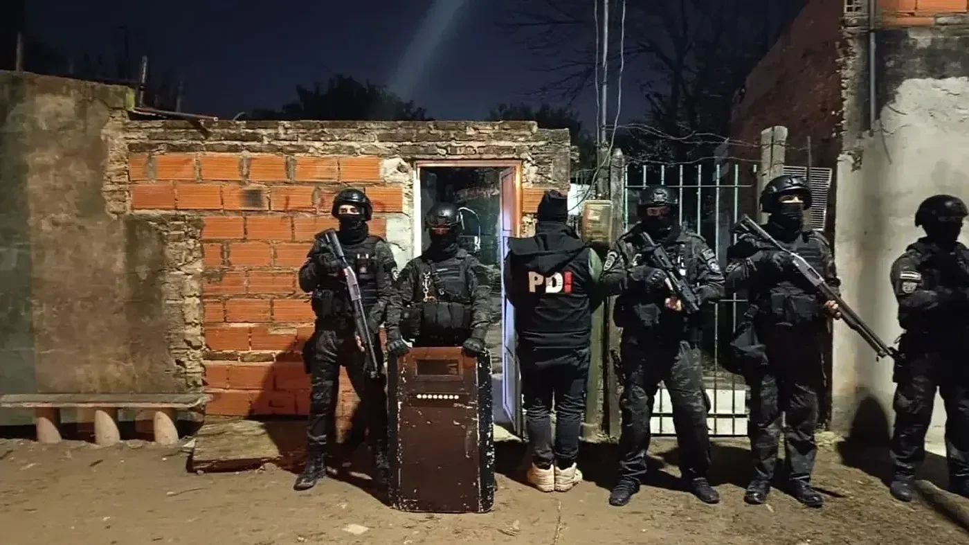 Allanamientos en Alto Verde por narcomenudeo, detenciones y secuestros de drogas.