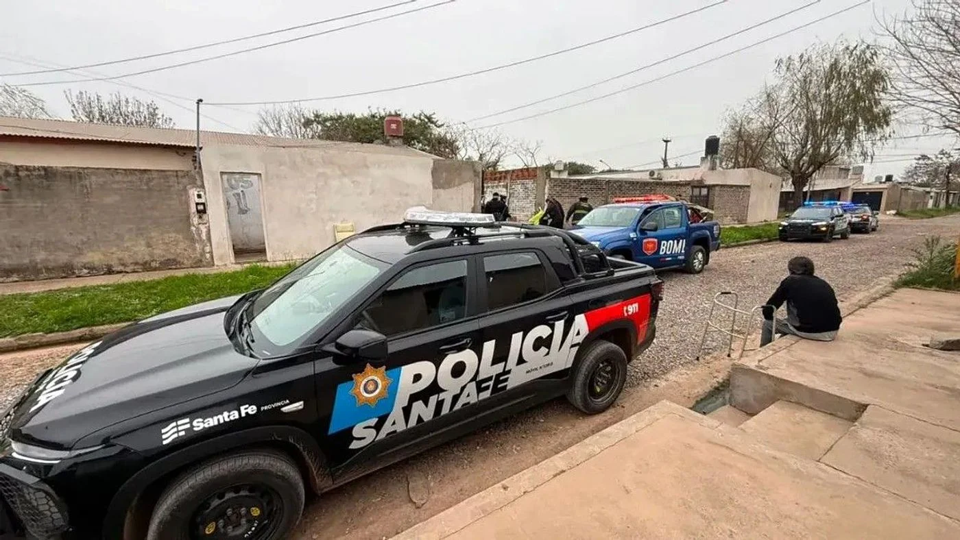 Un hombre de 63 años aseguró que provocó el incendio para poder salir del lugar. Denunció falta de comida y malos tratos en el establecimiento.