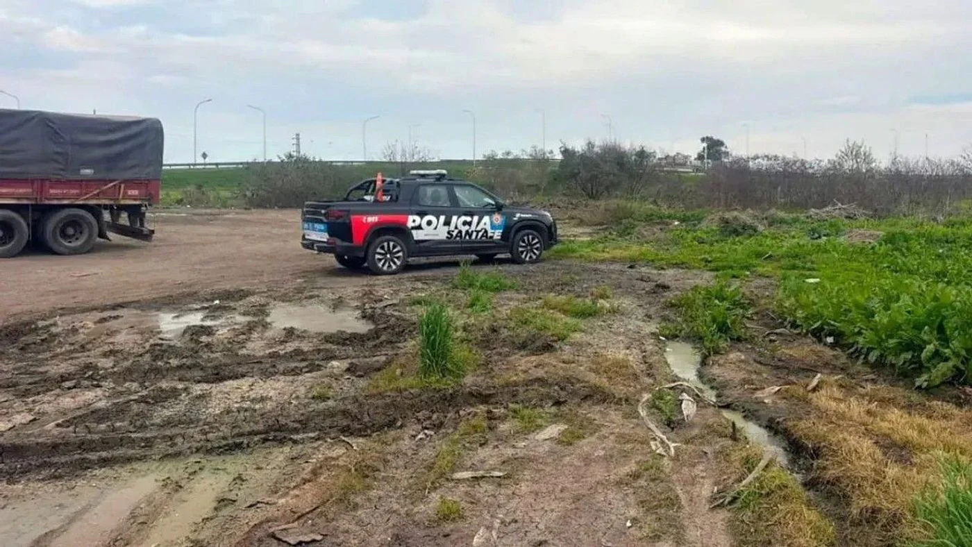 Identificaron al hombre hallado muerto en el cruce de la ruta A012 y Autopista Rosario - Santa Fe.
