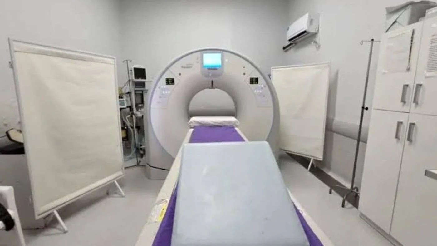 Imagen ilustrativa de la noticia: Inauguración del tomógrafo en Hospital Villanueva (Info General)