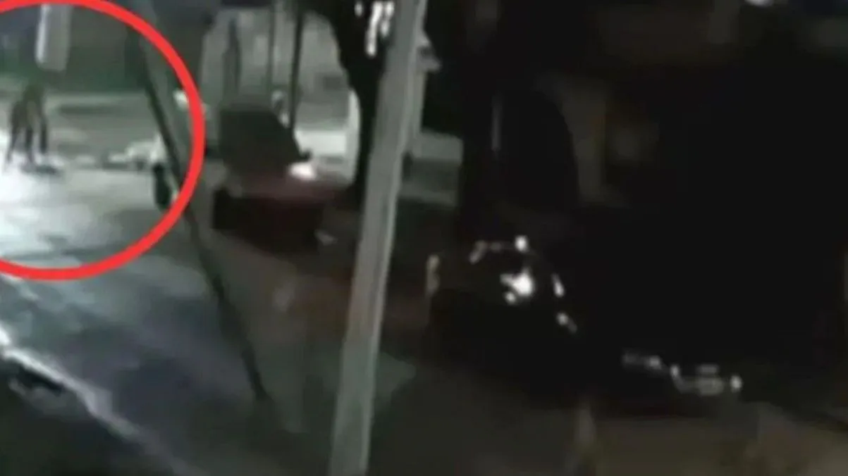 Un hombre intentó secuestrar a dos mujeres en Ezeiza. (Foto: captura CANAL 4 Ezeiza).