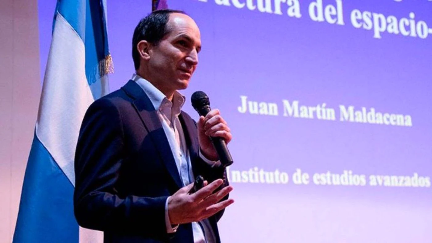 Imagen ilustrativa de la noticia: Juan Martín Maldacena y su impacto en la física moderna (Info General)
