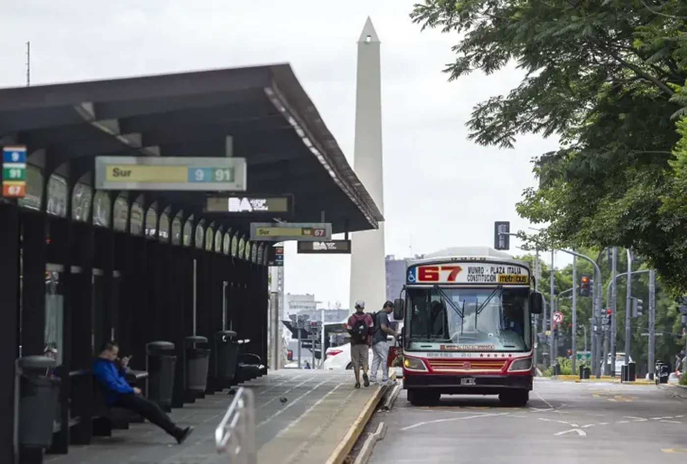 Los aumentos de julio impactarán en prepagas, transporte, alquileres y tarifas.