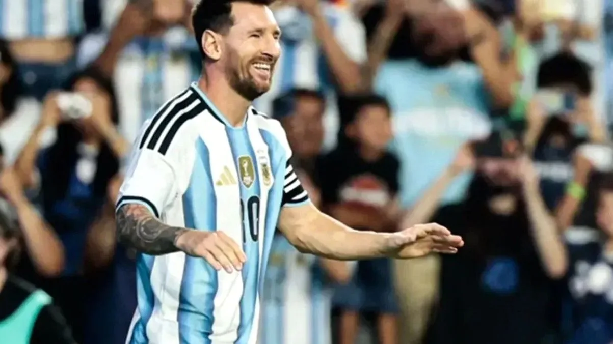 Lionel Messi volvió, hizo un gol, dio una asistencia y encendió la ilusión argentina. ¿Llega en su mejor versión al Mundial? @Argentina