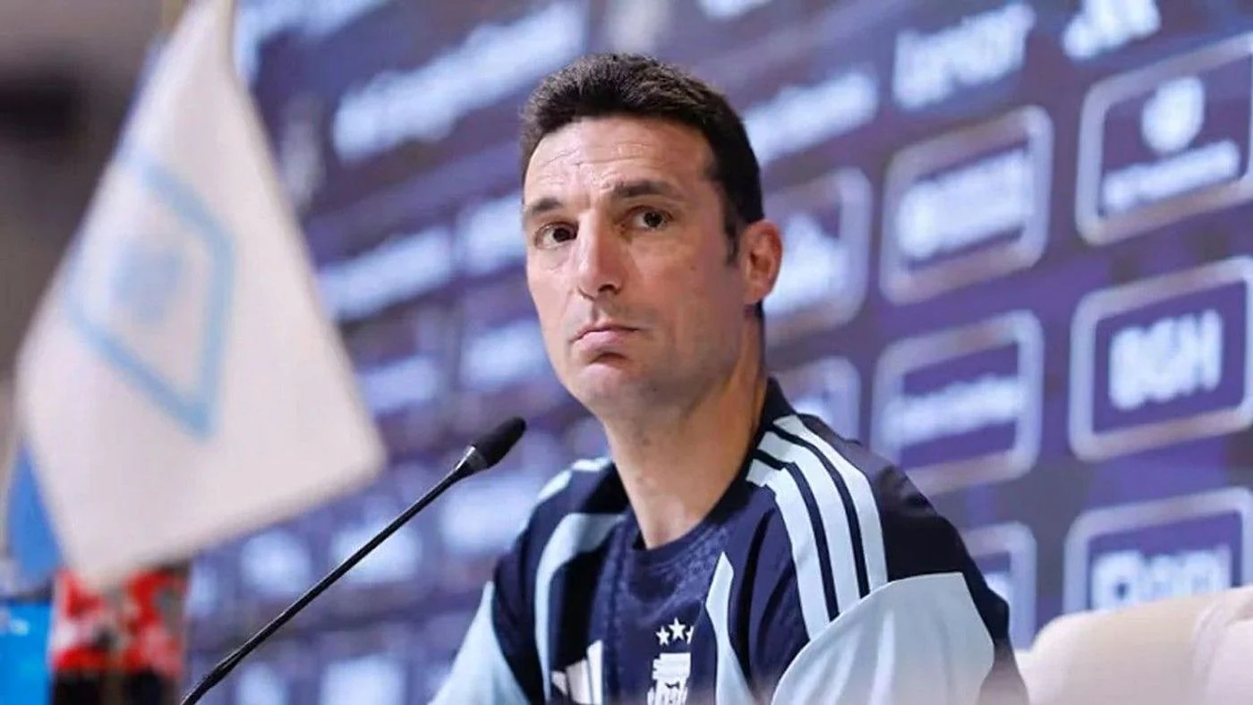 Lionel Scaloni tiene contrato con la Asociación del Fútbol Argentino hasta el 30 de diciembre de 2026. EFE