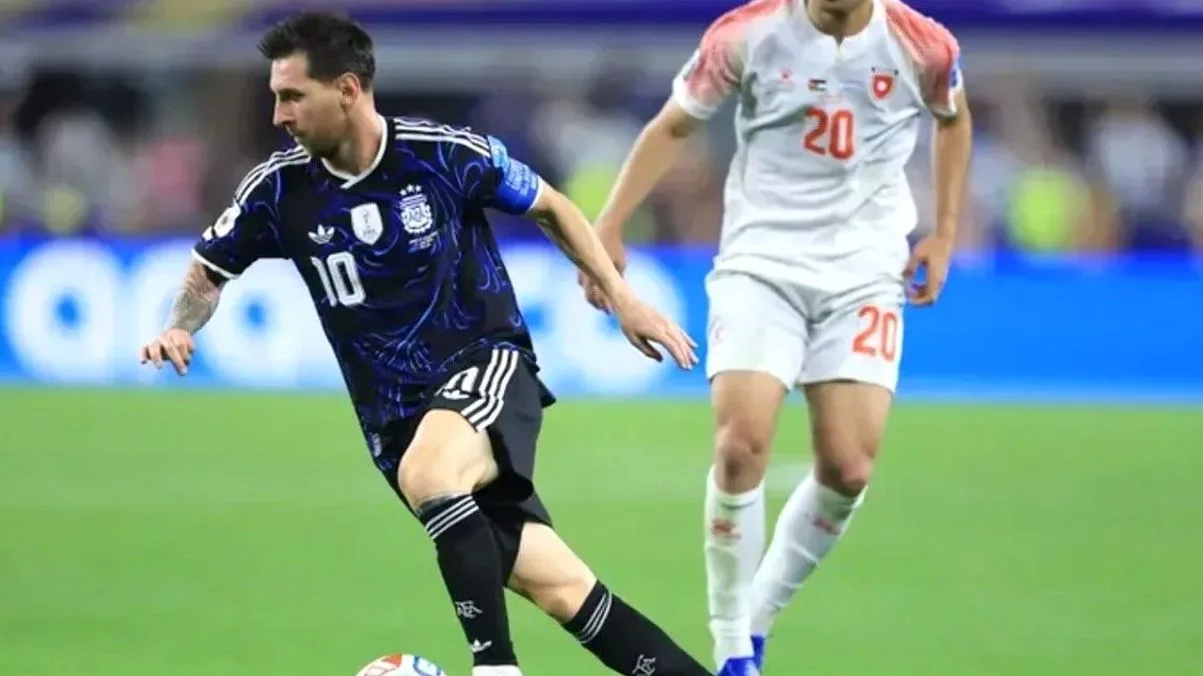 Al capitán de la Selección argentina le alcanzó la última media hora del partido frente a Jordania para seguir estableciendo récords. EFE