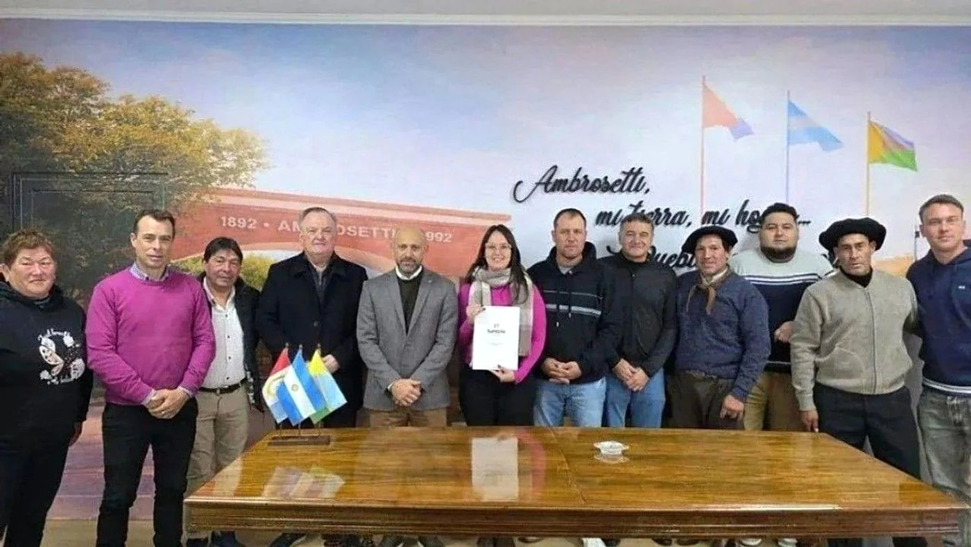 Imagen ilustrativa de la noticia: Puccini entrega $86 millones para obras en Ambrosetti (Región)