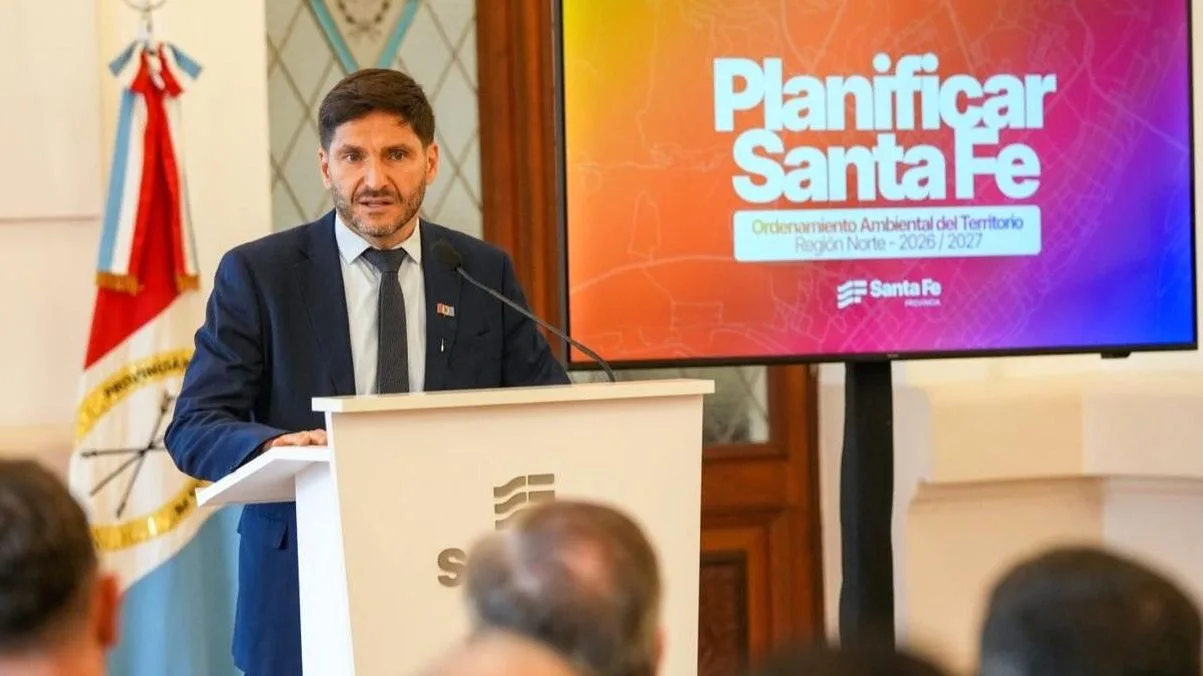 Presentación del plan de ordenamiento territorial en la Casa de Gobierno de Santa Fe.