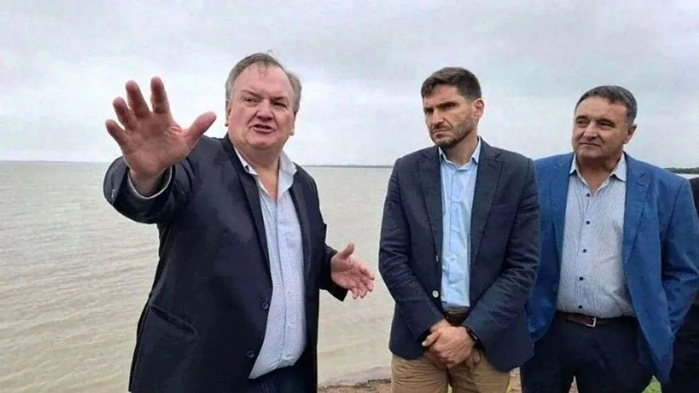 Imagen ilustrativa de la noticia: Maximiliano Pullaro visita Colonia Ana, Villa Trinidad, Colonia Rosa y Monigotes (Info General)