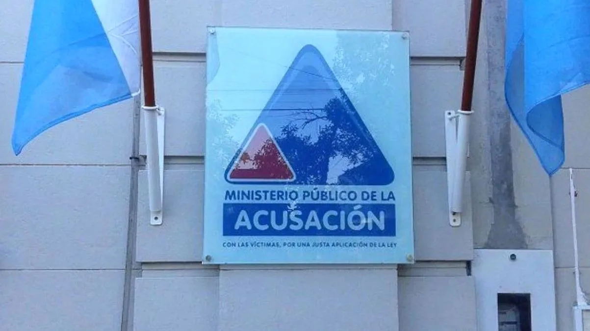 San Cristóbal: Quedó en prisión preventiva el acusado de robar cubiertas en un depósito de colectivos