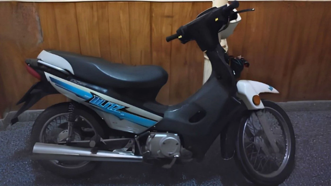 Detienen a dos por moto robada en Ruta 13