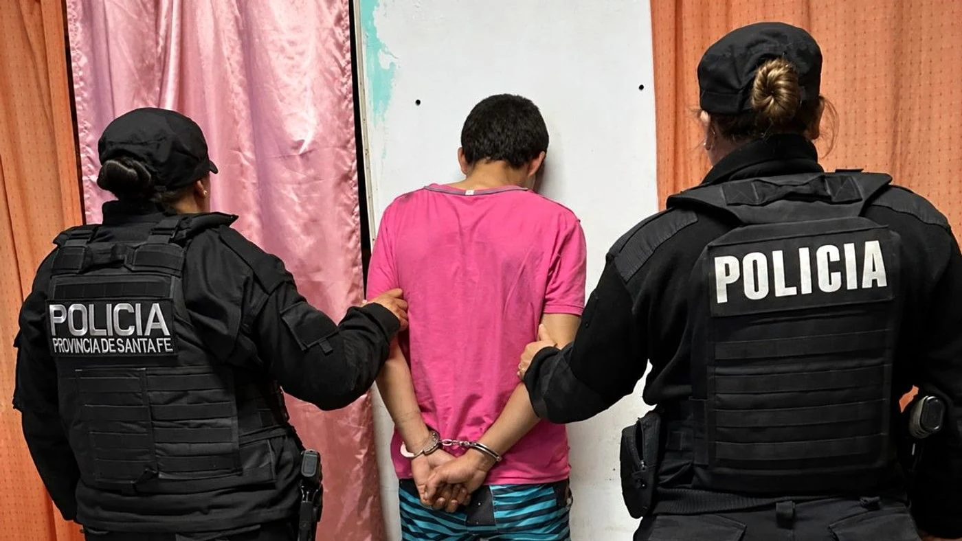 Imagen ilustrativa de la noticia: San Cristóbal: aprehendieron a un joven tras agredir a policías (Policiales)
