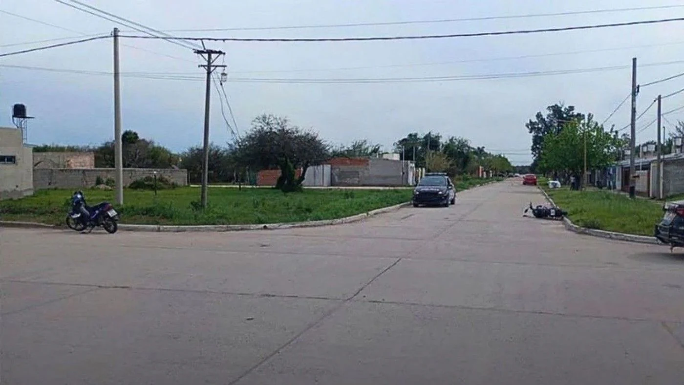 Choque de motos en Pringles y Laprida deja heridos