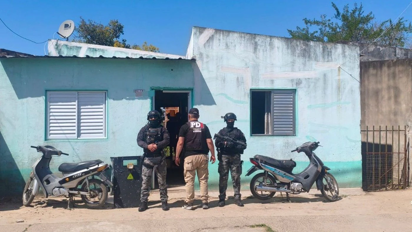 Imagen ilustrativa de la noticia: San Cristóbal: cuatro allanamientos, tres detenidos y secuestro de cocaína