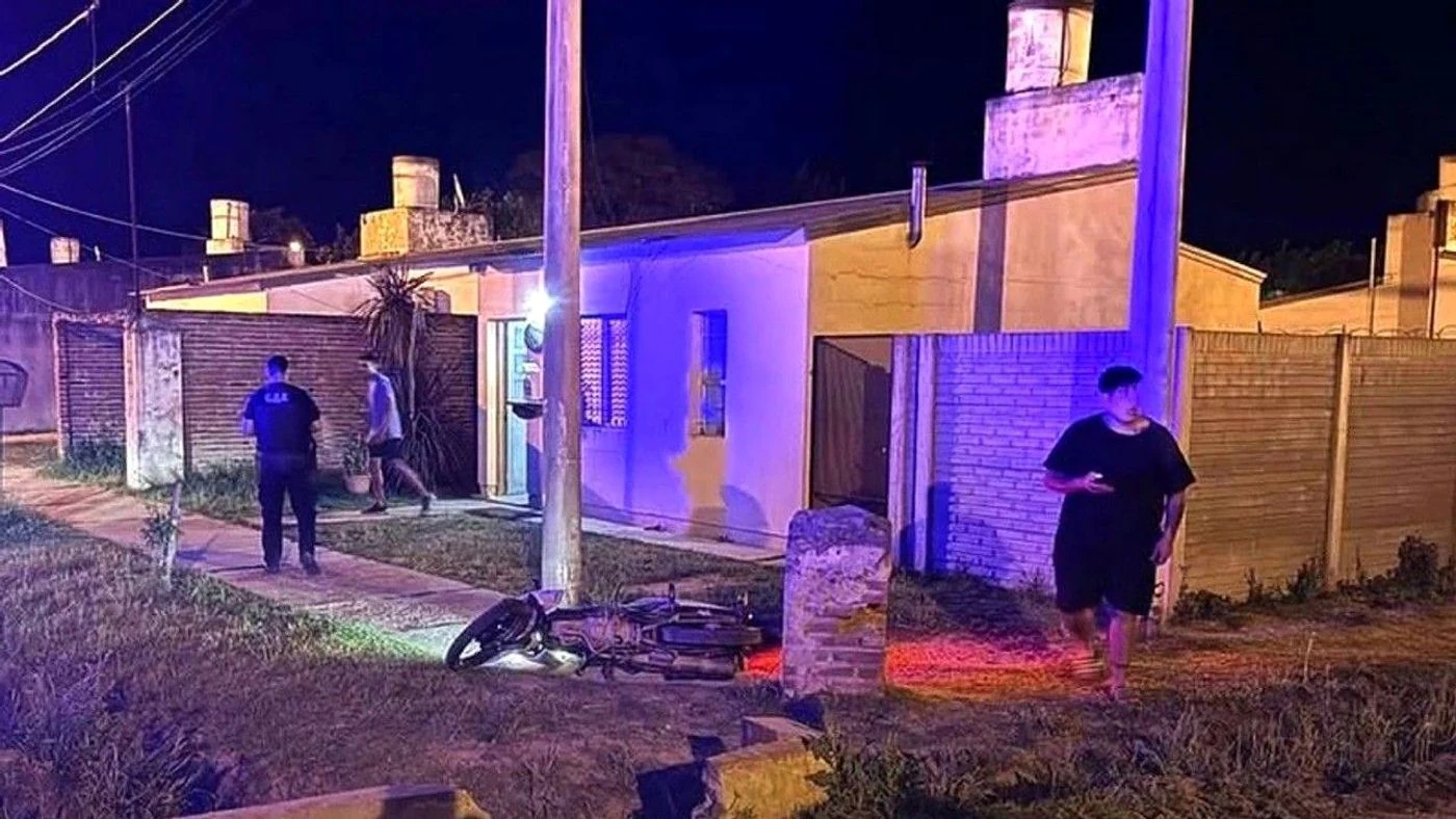 Imagen ilustrativa de la noticia: San Cristóbal: motociclista denuncia que un auto lo siguió y lo chocó (Policiales)
