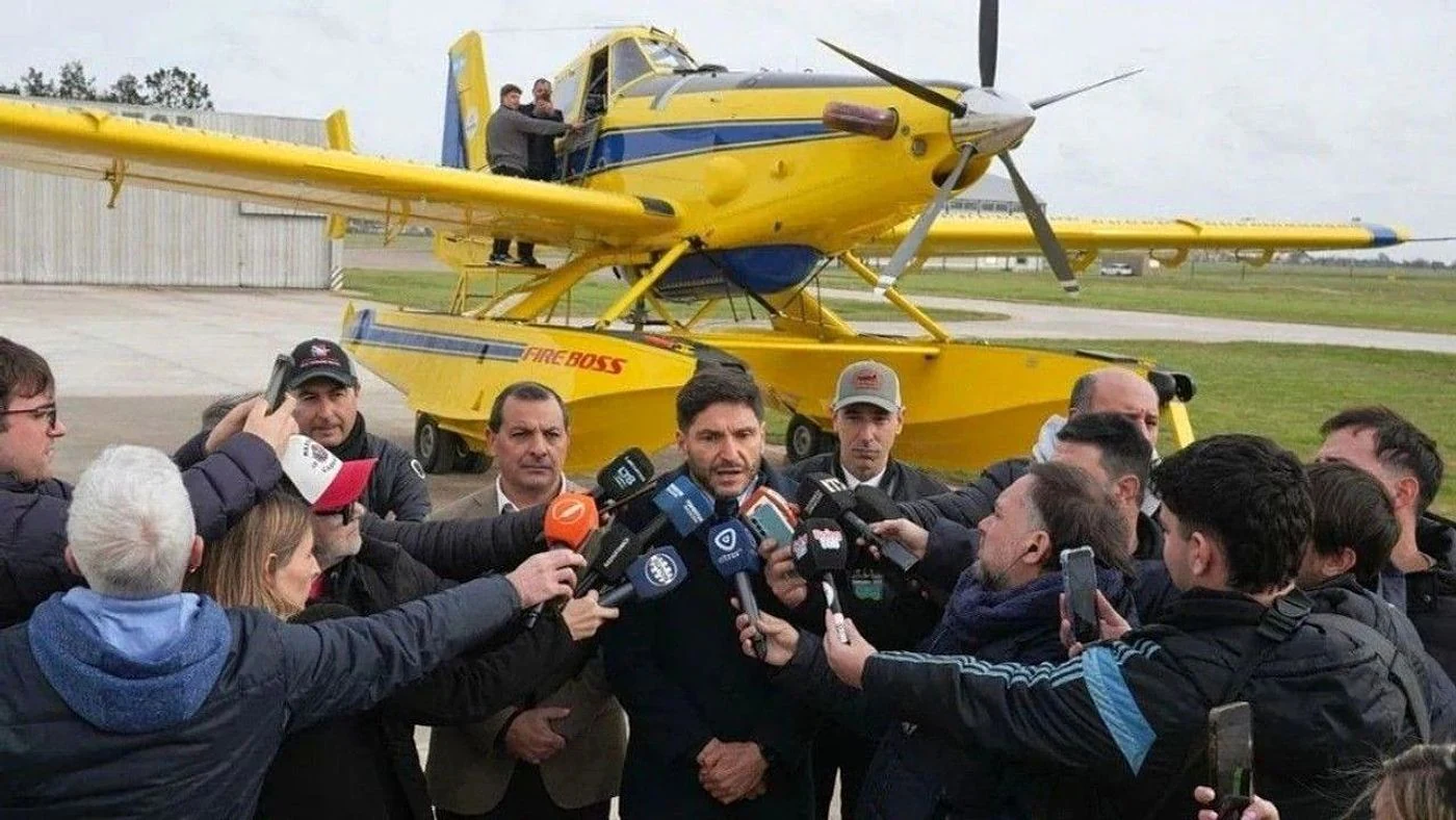 Imagen ilustrativa de la noticia: Santa Fe destina $5.700 millones a nuevas aeronaves contra incendios (Región)
