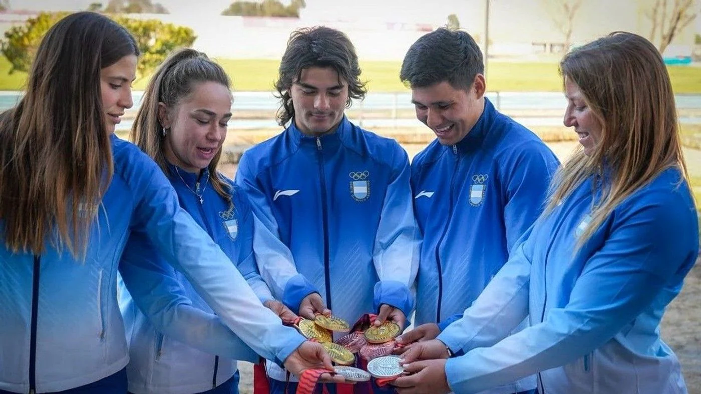 Imagen ilustrativa de la noticia: Santa Fe: ocho medallas de SUP y clasificación a Lima 2027 (Deportes)