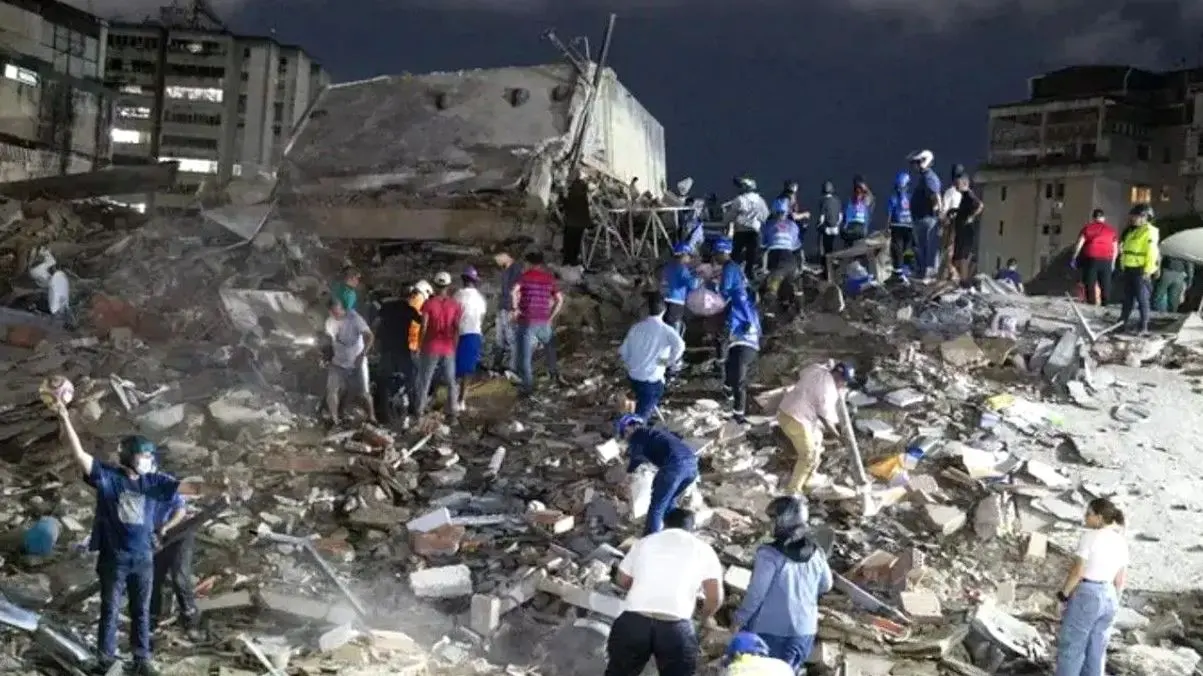Dos terremotos devastaron Venezuela, dejando 188 muertos y más de 40.000 desaparecidos. Continúan los operativos de rescate.