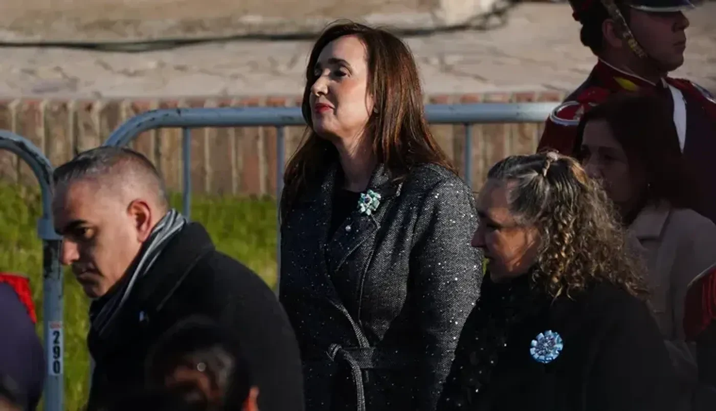 Victoria Villarruel finalmente asistió a Rosario NA