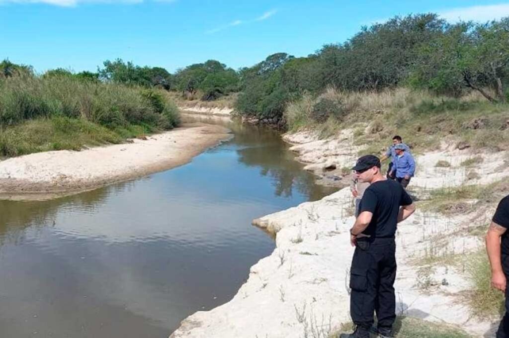 Fue a pescar con sus amigos y murió ahogado en el norte de Santa Fe