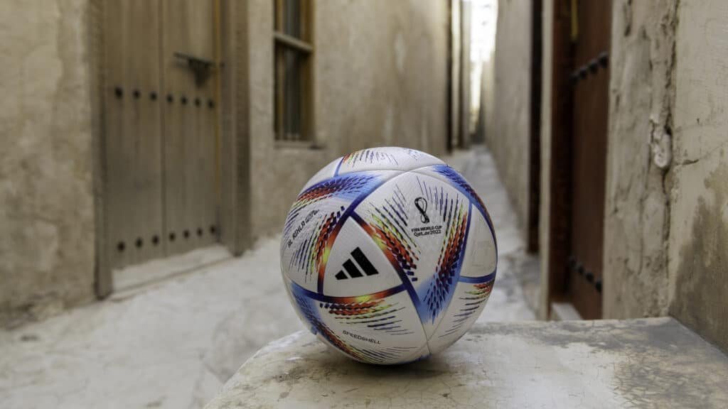 Fifa presentó a Al Rihla, el balón para la Copa Mundial de Fútbol de 2022 1 Balón para la Copa Mundial de Fútbol de 2022