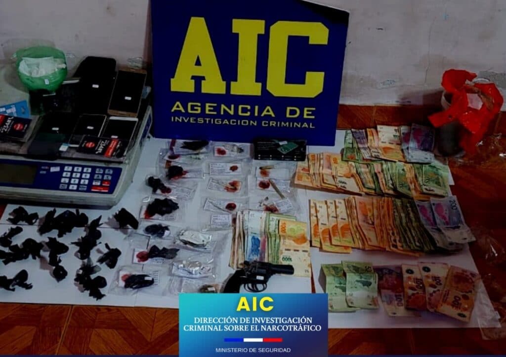 AIC desarticulo una banda de narcotráfico