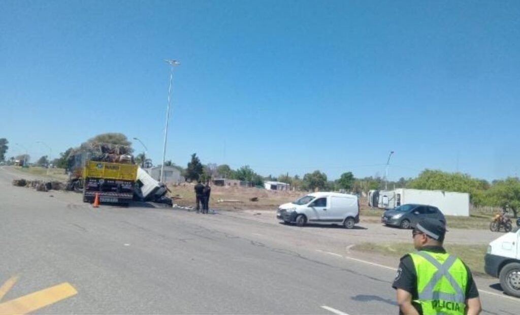 Dos camiones colisionan en Rutas 34 y 39