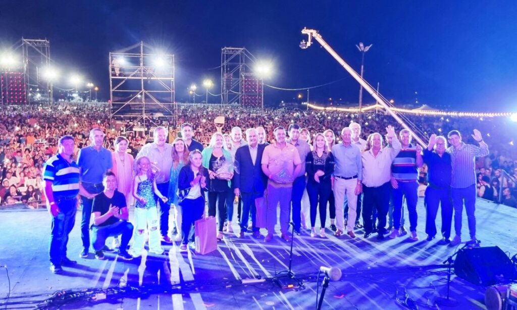 8va Fiesta de la Confraternidad en Ceres, con más de 20,000 asistentes