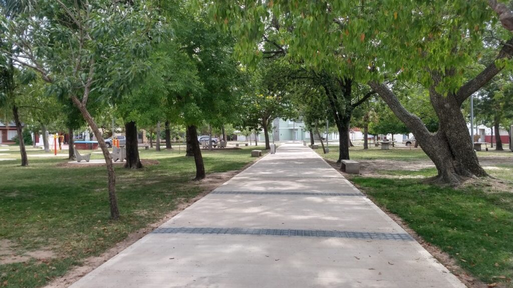 Un apuñalado en Plaza Rivadavia