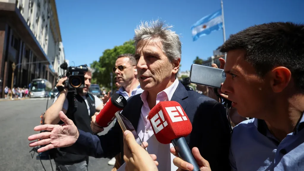 Milei Enfrenta su Primer Desafío en el Congreso con un Paquete de Medidas