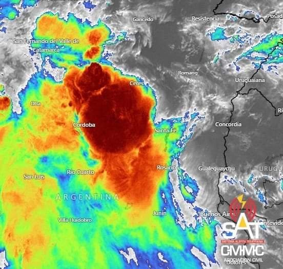 Alerta de tormentas intensas con actividad eléctrica y granizo en San Cristóbal